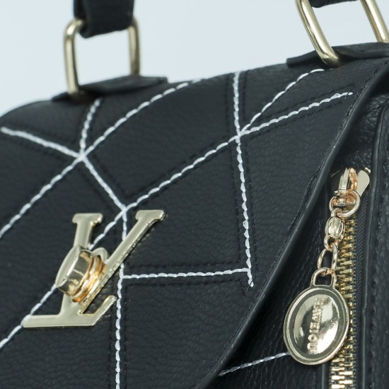 Women Fashion V Small Square Shape Black Color Handbag image