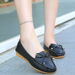 Sophisticated Black Loafers with Durable Sole