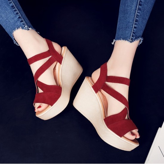 Open To Retro High Wedge Sandals - Red image