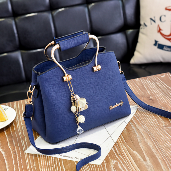 Plain Leather Blue Shoulder Handbag