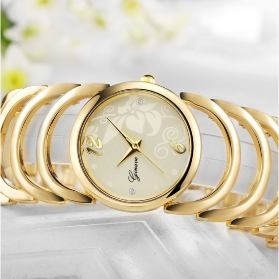 Woman Hollow Design Gold with White Dial Bracelet Watch image