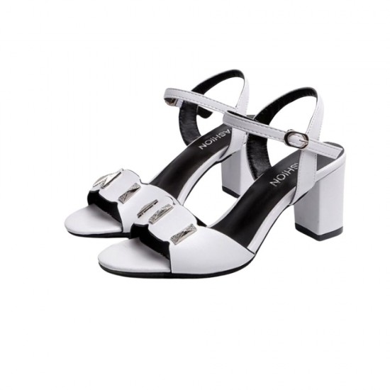 Sophisticated White Block Heel Sandals with Silver Buckle Detail image