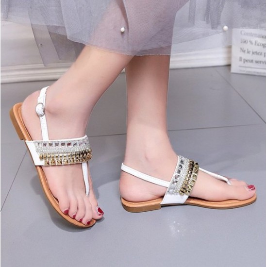 Artisanal Embroidered Summer Cream Sandals with Unique Strap Design image