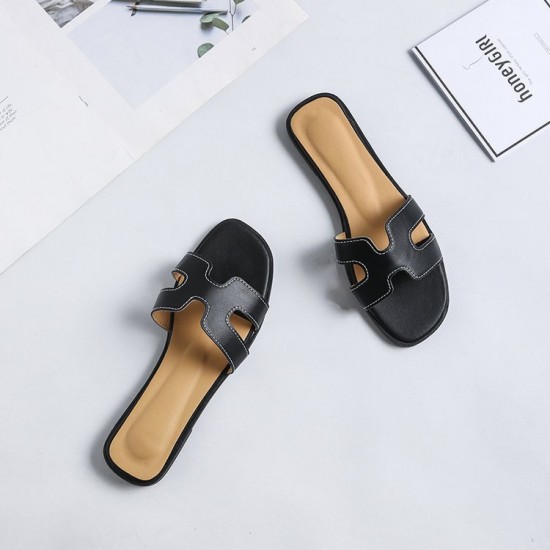 Designer Flat Bottomed Black H Slippers image
