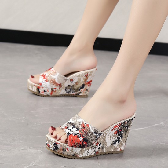 Vibrant Floral Embellished Wedge Sandals - Colorful and Comfortable Summer Footwear