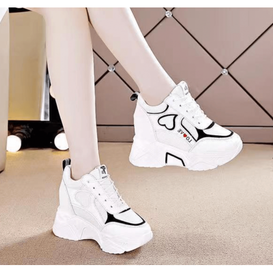 Roman Style Comfortable Thick Sole Mesh Cross Straps Sneakers - Stylish and Supportive Footwear