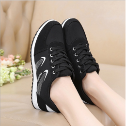 Lattice Pattern Black Color Canvas Sneaker Shoes
