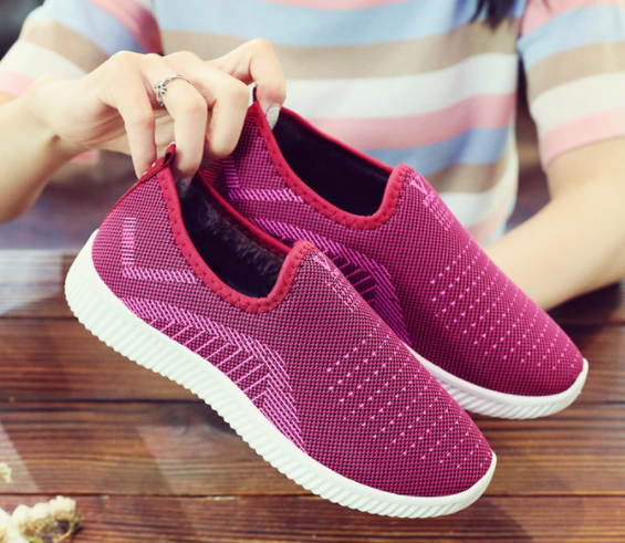 Buy Woman comfortable flat Soft bottom breathable shoes-Red | Look Stylish  